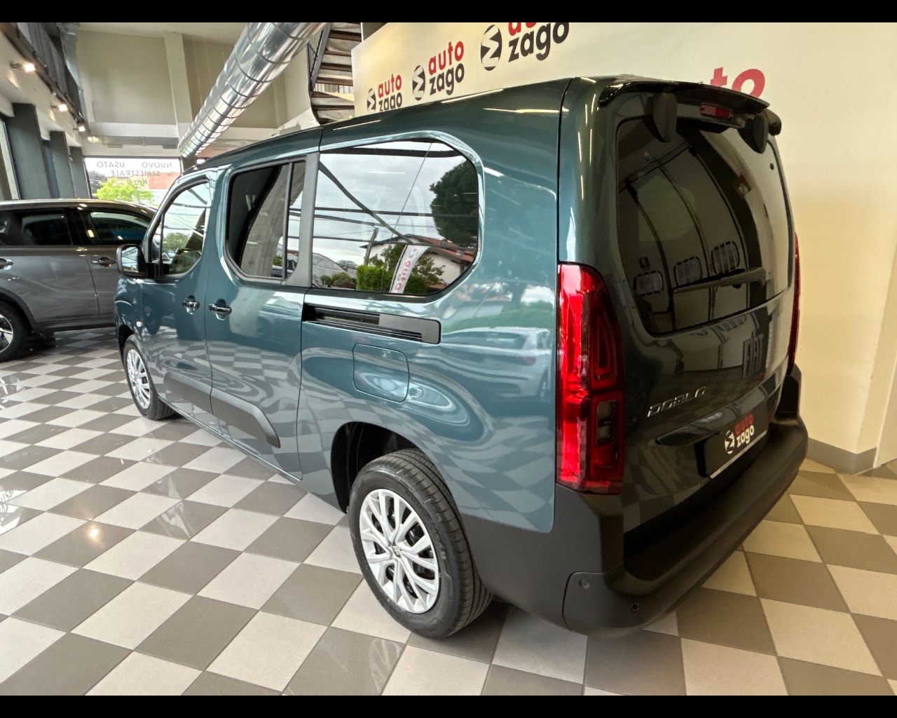 Fiat Doblò 4ª serie Doblò 1.5 BlueHdi 130CV PL Combi 7 posti - immagine 19