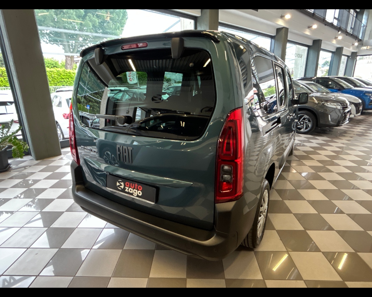 Fiat Doblò 4ª serie Doblò 1.5 BlueHdi 130CV PL Combi 7 posti - immagine 21