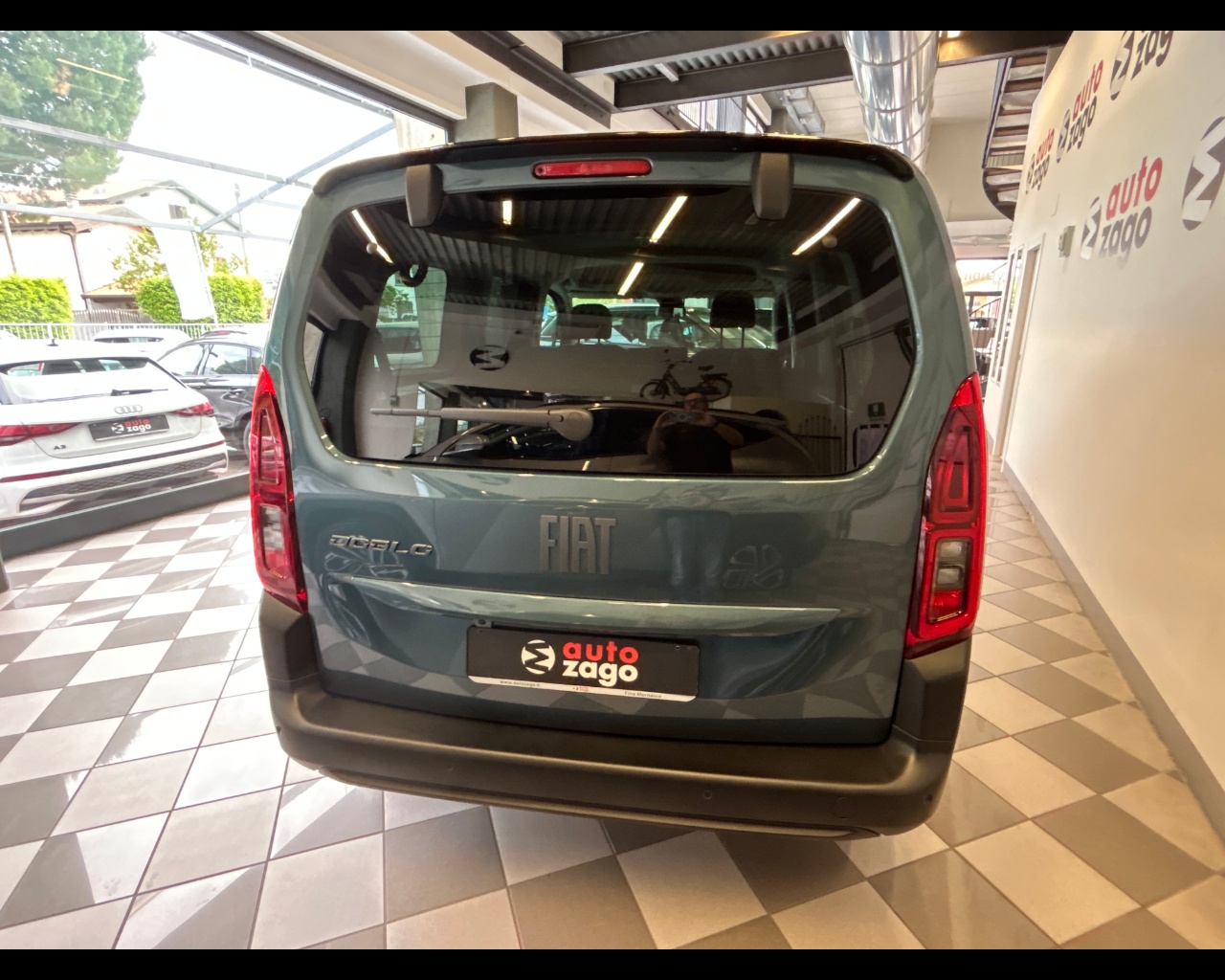 Fiat Doblò 4ª serie Doblò 1.5 BlueHdi 130CV PL Combi 7 posti - immagine 5