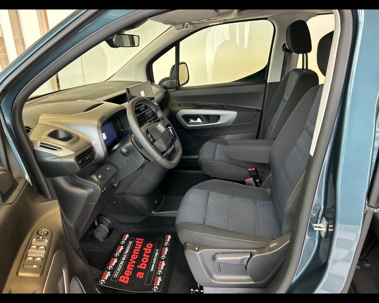 Fiat Doblò 4ª serie Doblò 1.5 BlueHdi 130CV PL Combi 7 posti - immagine 8