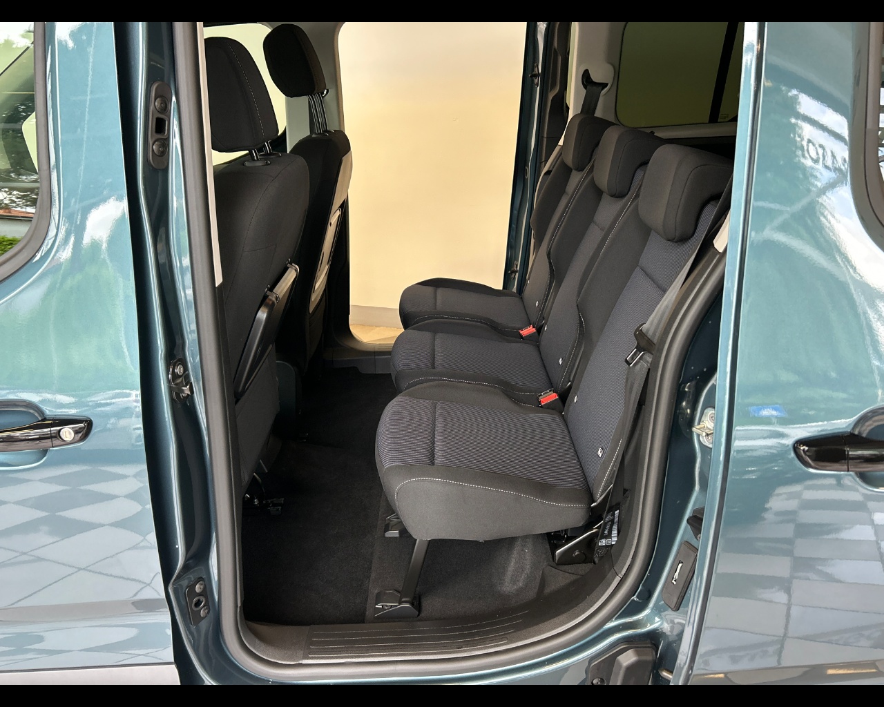 Fiat Doblò 4ª serie Doblò 1.5 BlueHdi 130CV PL Combi 7 posti - immagine 9