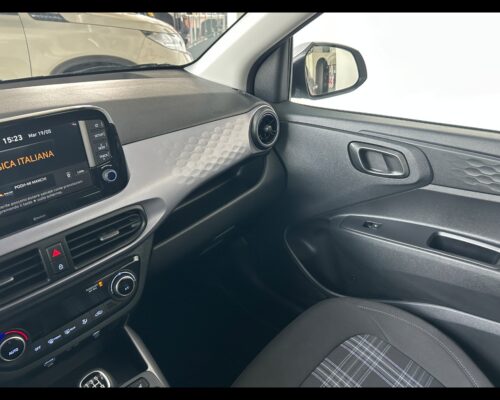 Hyundai I10 3ª serie i10 1.0 MPI CONNECTLINE - immagine 27