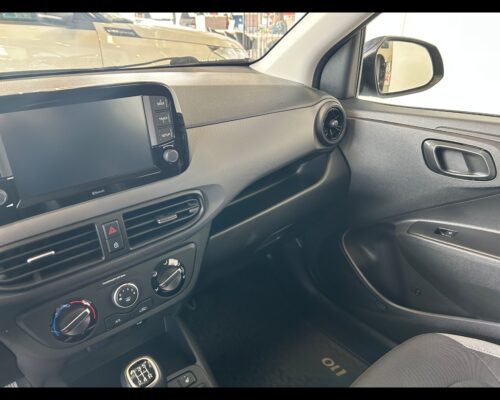 Hyundai I10 3ª serie i10 1.0 MPI  Advanced - immagine 24