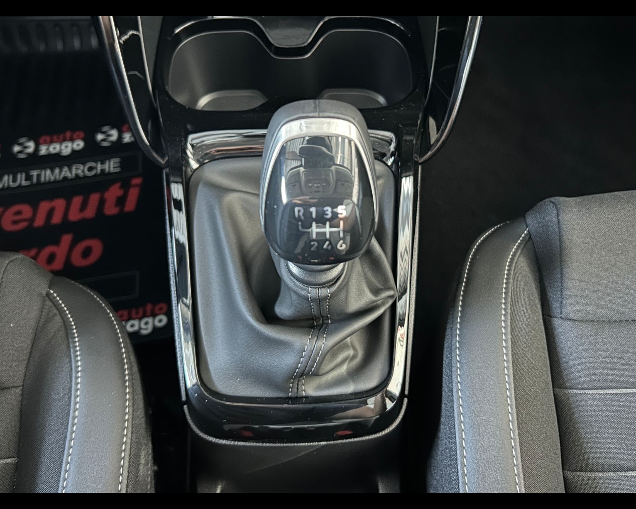 Citroen C3 4ª serie C3 PureTech 100 S&S Max - immagine 12