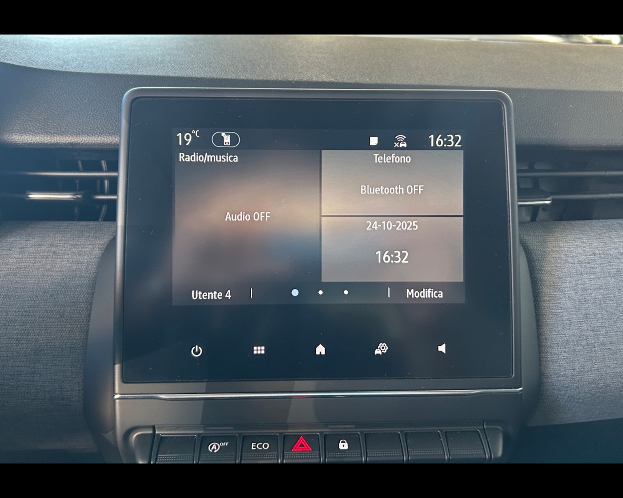 Renault Clio 5ª serie Clio TCe 90 CV 5 porte Evolution - immagine 32