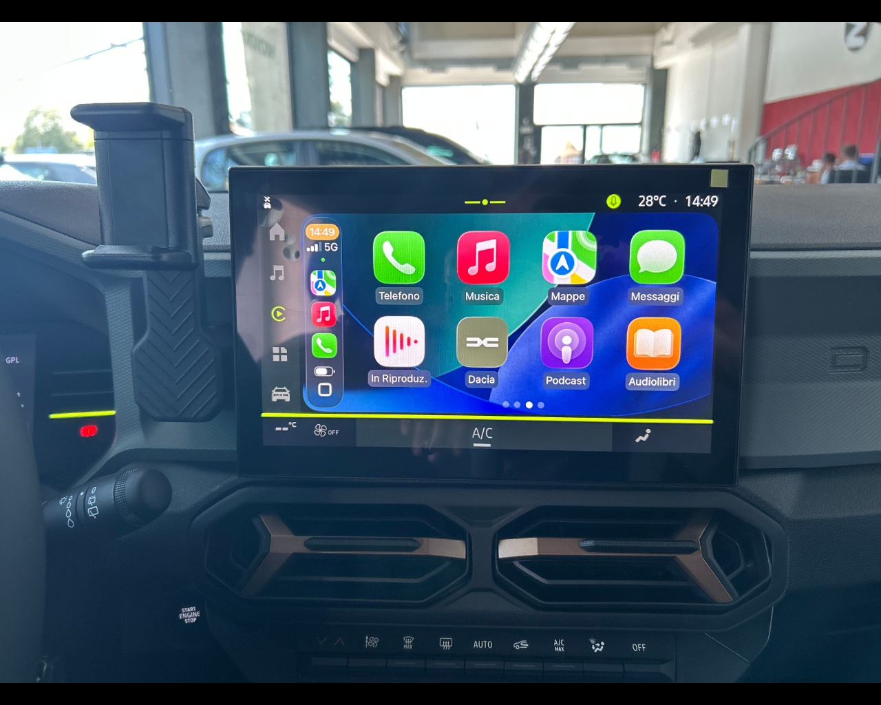 Dacia Duster 3ª serie Duster Hybrid-G 150 CV auto 4x4 Extreme - immagine 41