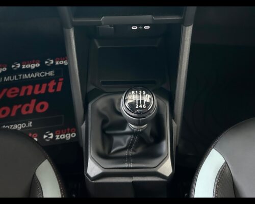 Dacia Duster 3ª serie Duster Eco-G 120 CV Extreme - immagine 15