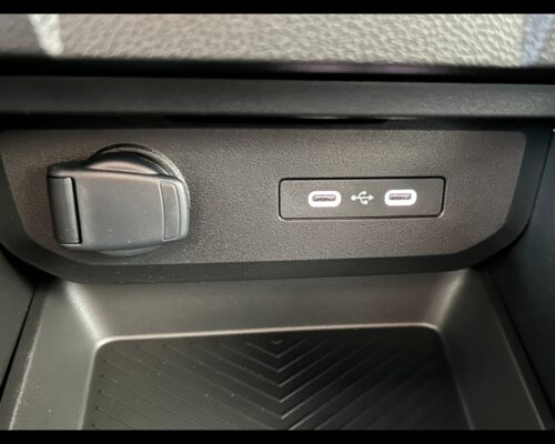 Dacia Duster 3ª serie Duster Eco-G 120 CV Extreme - immagine 29