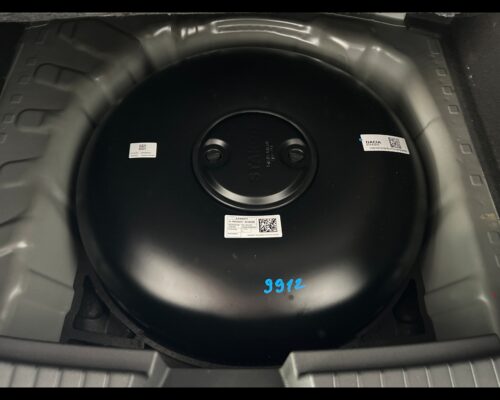 Dacia Duster 3ª serie Duster Eco-G 120 CV Extreme - immagine 32
