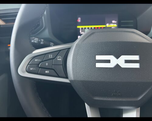 Dacia Duster 3ª serie Duster Eco-G 120 CV Extreme - immagine 38