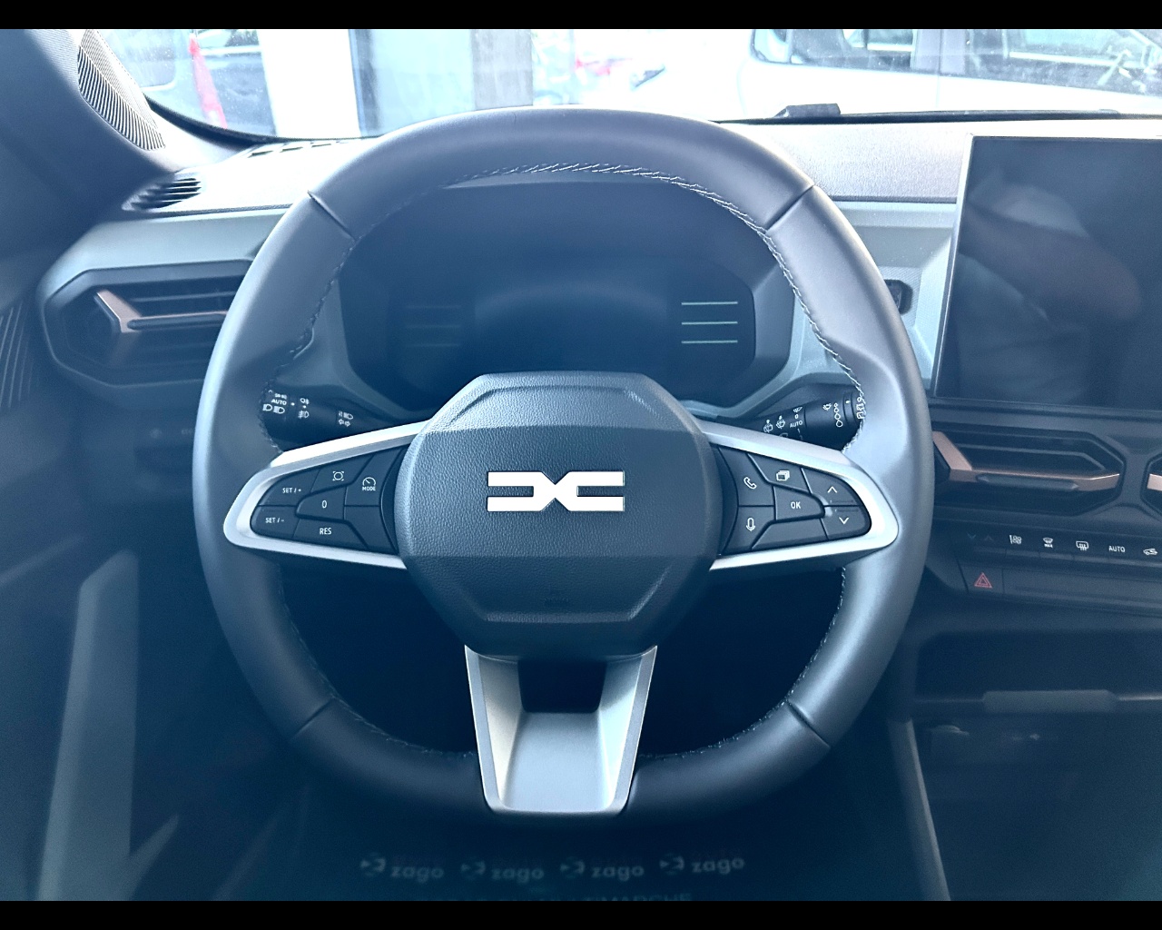 Dacia Duster 3ª serie Duster Eco-G 120 CV Extreme - immagine 14