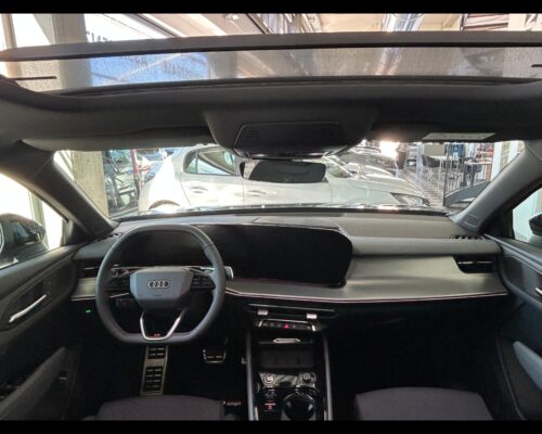 Audi Q3 3ª serie Q3 SPB TFSI 110 kW mHEV S tronic S Line edition - immagine 14