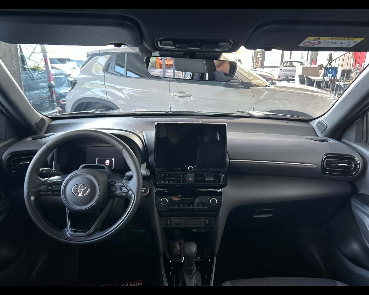 Toyota Yaris cross Yaris Cross 1.5 Hybrid 5p. E-CVT Trend - immagine 14