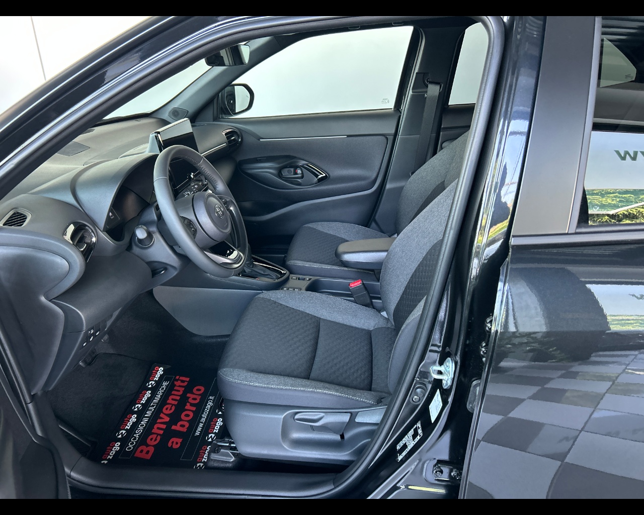 Toyota Yaris cross Yaris Cross 1.5 Hybrid 5p. E-CVT Trend - immagine 8