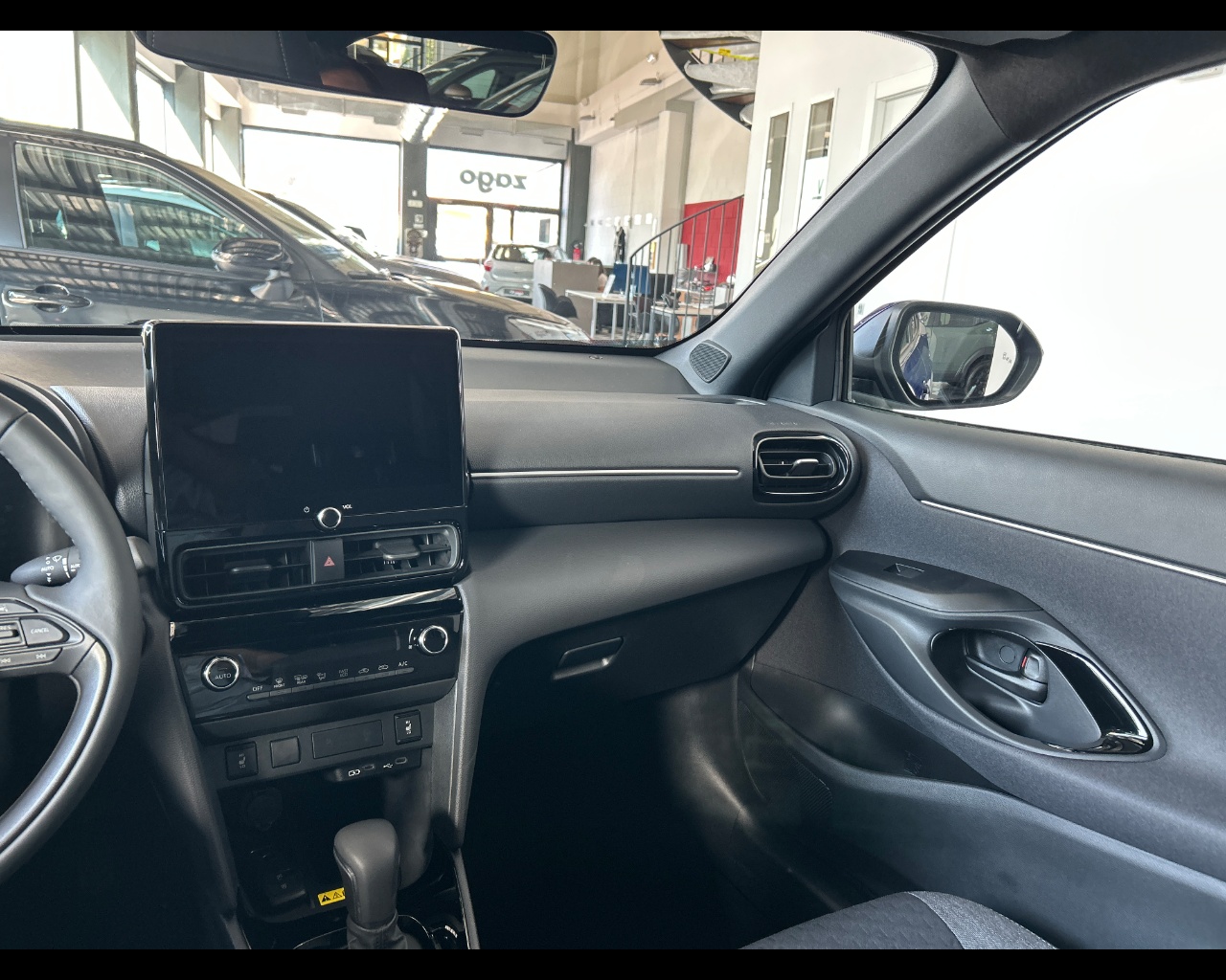 Toyota Yaris cross Yaris Cross 1.5 Hybrid 5p. E-CVT Trend - immagine 34