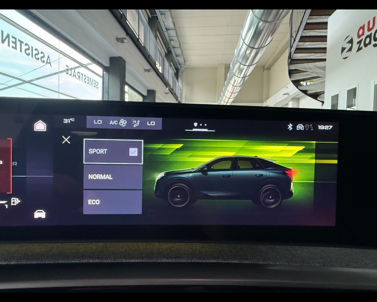 Peugeot 3008 3ª serie 3008 Hybrid 145 e-DCS6 GT - immagine 8