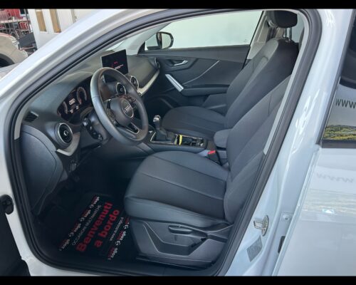Audi Q2 Q2 30 TFSI Business - immagine 9