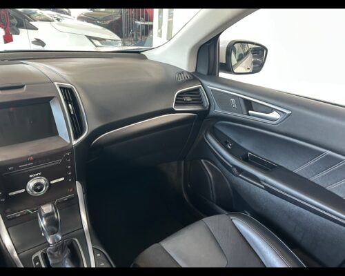 Ford Edge - 2.0 TDCI 210 CV AWD S&S Powershift ST Line - immagine 38