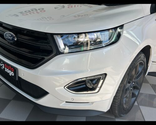 Ford Edge - 2.0 TDCI 210 CV AWD S&S Powershift ST Line - immagine 41