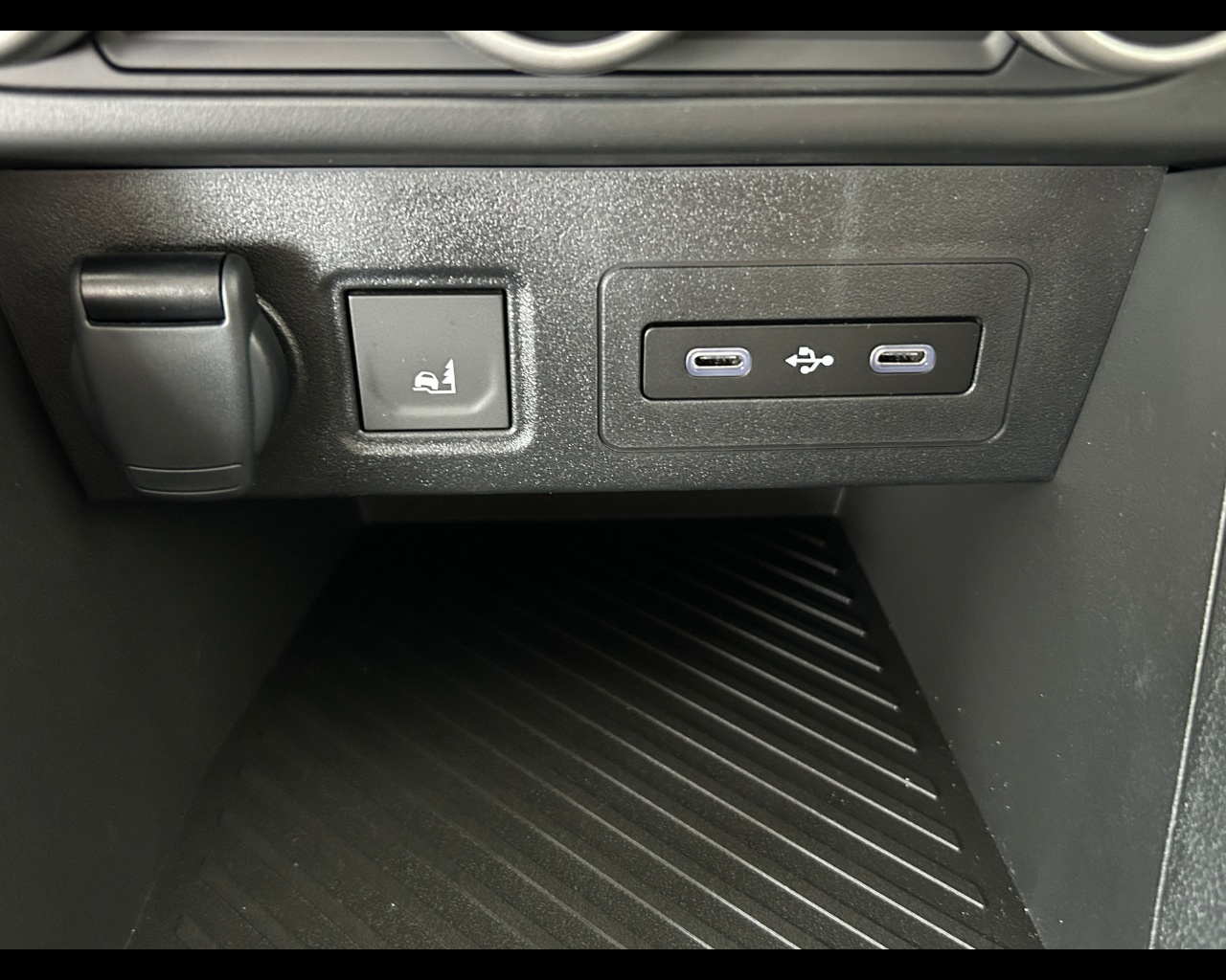 Dacia Sandero 3ª serie Sandero Stepway 1.2 TCe Eco-G Extreme - immagine 25