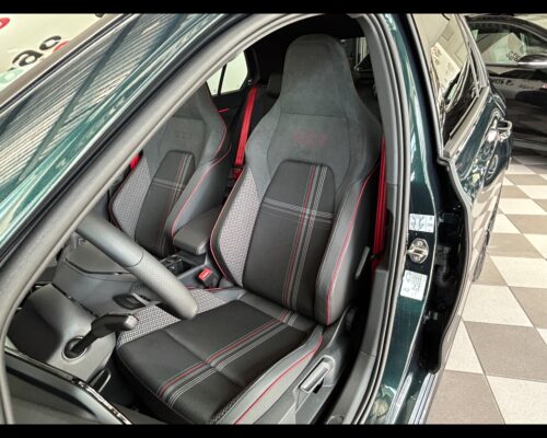 Volkswagen Golf 8ª serie Golf 2.0 TSI DSG Edition 50 GTI - immagine 28