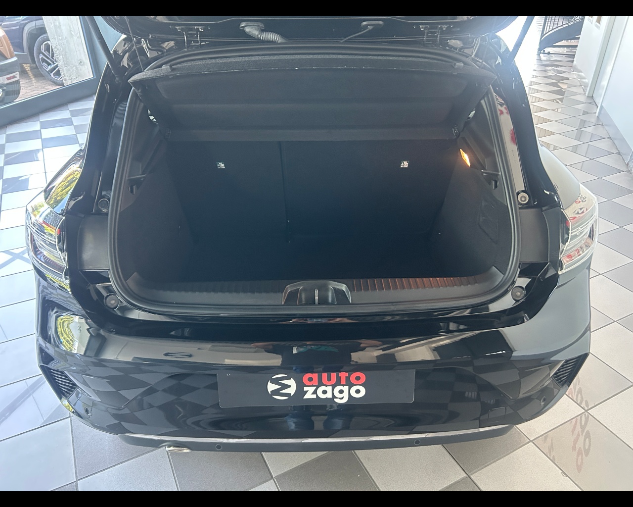 Renault Clio 5ª serie Clio TCe 90 CV 5 porte Techno - immagine 23