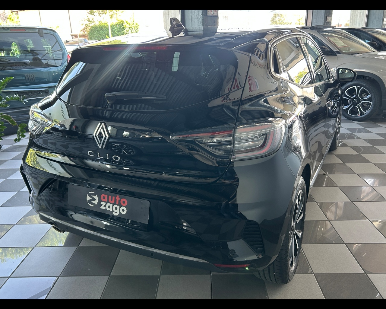 Renault Clio 5ª serie Clio TCe 90 CV 5 porte Techno - immagine 25