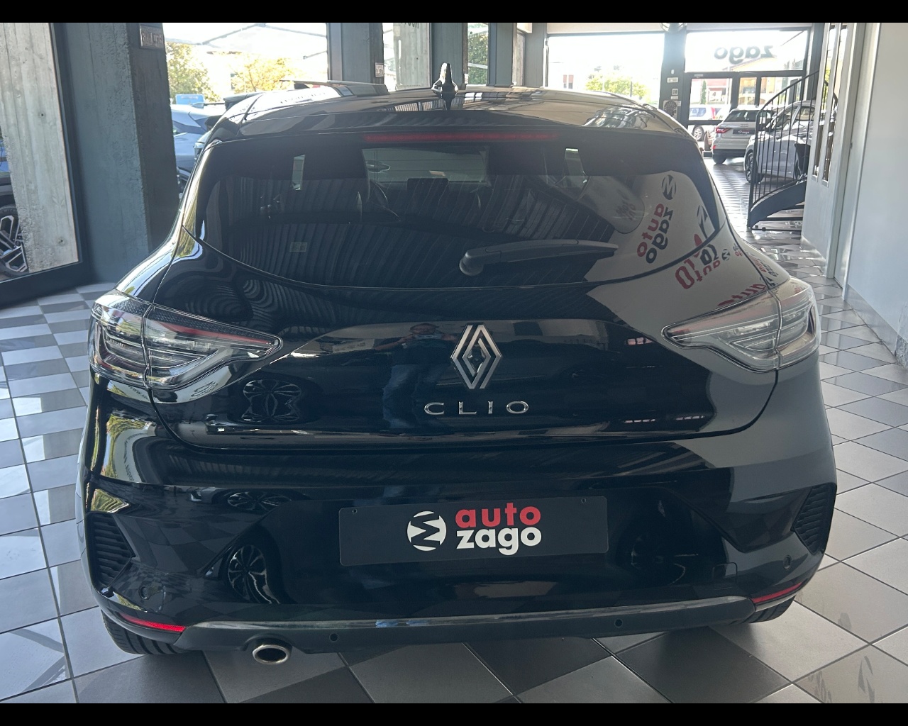 Renault Clio 5ª serie Clio TCe 90 CV 5 porte Techno - immagine 5