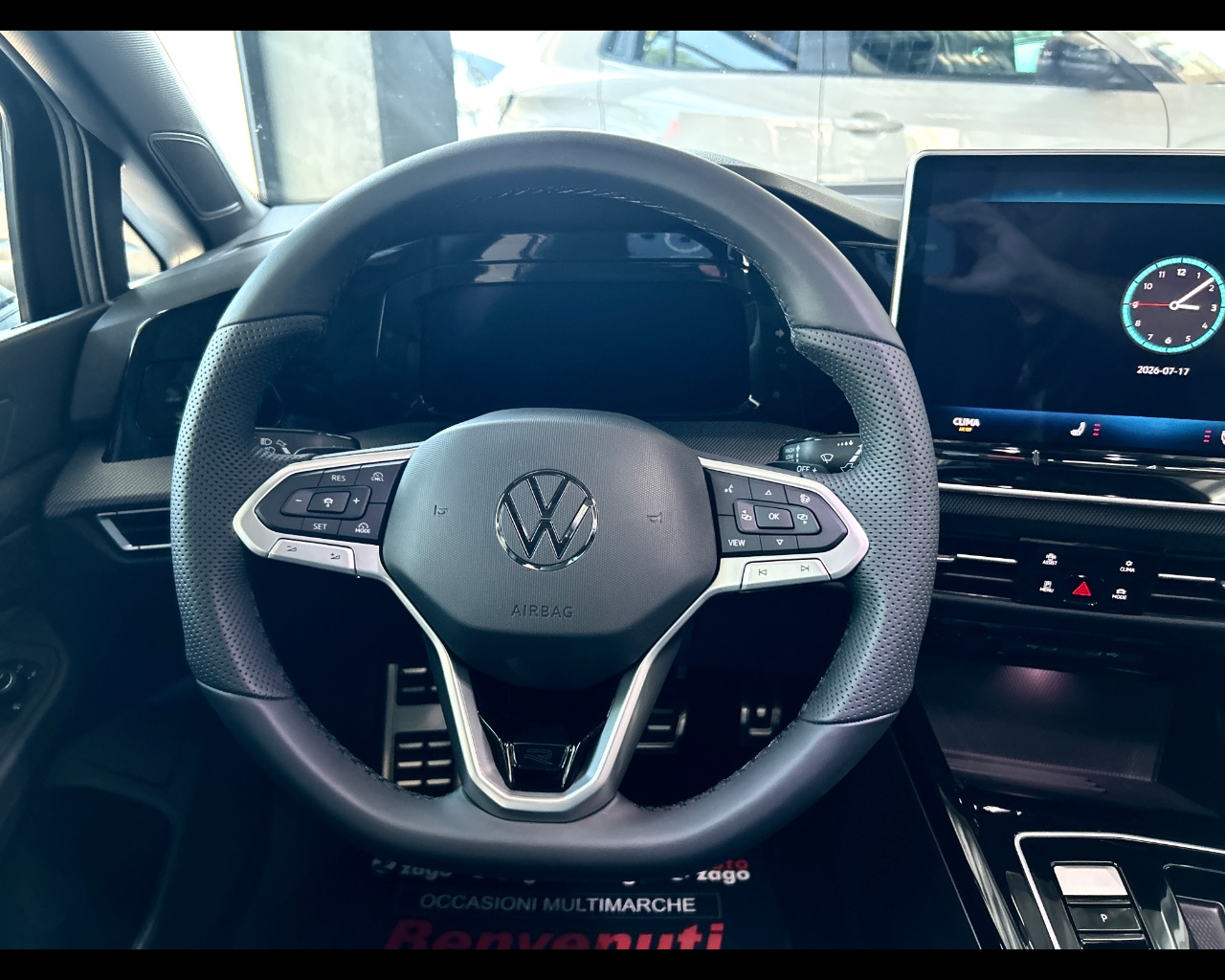 Volkswagen Golf 8ª serie Golf 1.5 eTSI 150 CV DSG R-Line - immagine 38