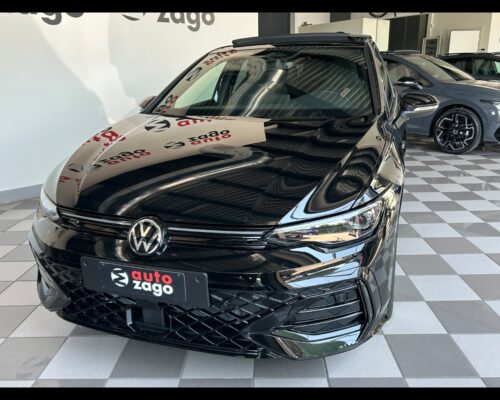 Volkswagen Golf 8ª serie Golf 1.5 eTSI 150 CV DSG R-Line - immagine 16