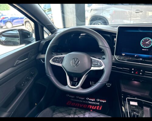 Volkswagen Golf 8ª serie Golf 1.5 eTSI 150 CV DSG R-Line - immagine 37