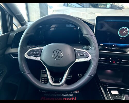 Volkswagen Golf 8ª serie Golf 1.5 eTSI 150 CV DSG R-Line - immagine 38