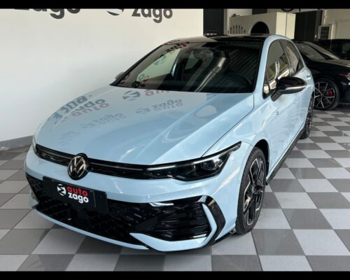 Volkswagen Golf 8ª serie Golf 1.5 eTSI 150 CV DSG R-Line - immagine 1
