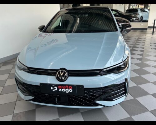 Volkswagen Golf 8ª serie Golf 1.5 eTSI 150 CV DSG R-Line - immagine 17