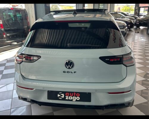 Volkswagen Golf 8ª serie Golf 1.5 eTSI 150 CV DSG R-Line - immagine 5