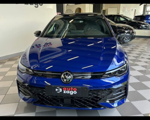 Volkswagen Golf 8ª serie Golf 1.5 eTSI 150 CV DSG R-Line - immagine 18