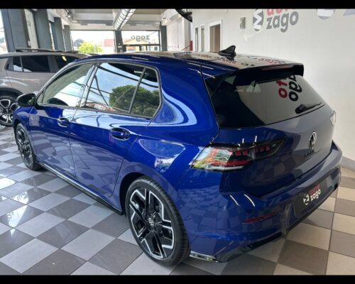 Volkswagen Golf 8ª serie Golf 1.5 eTSI 150 CV DSG R-Line - immagine 4