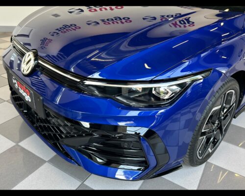 Volkswagen Golf 8ª serie Golf 1.5 eTSI 150 CV DSG R-Line - immagine 49