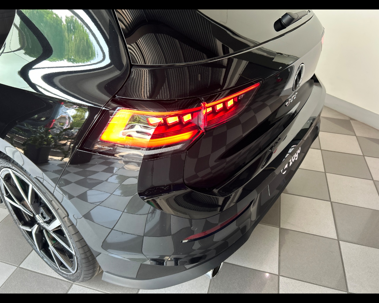 Volkswagen Golf 2.0 TSI GTI DSG - immagine 35
