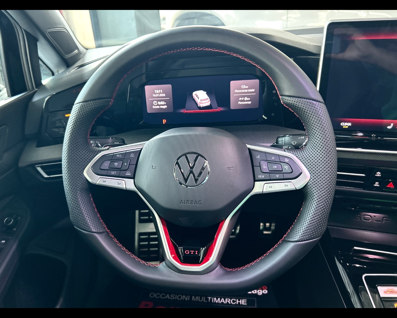 Volkswagen Golf 2.0 TSI GTI DSG - immagine 36