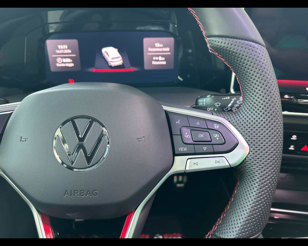 Volkswagen Golf 2.0 TSI GTI DSG - immagine 37