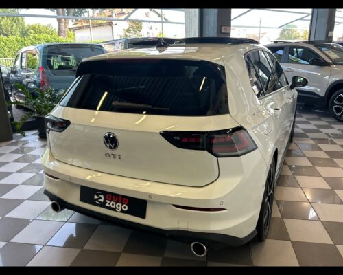 Volkswagen Golf 8ª serie Golf 2.0 TSI GTI DSG - immagine 5