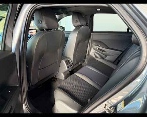 Volkswagen T-roc 2ª serie T-Roc 1.5 eTSI ACT 150 CV DSG R-Line - immagine 24