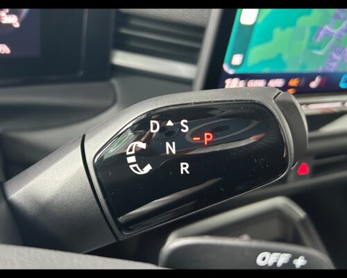 Volkswagen T-roc 2ª serie T-Roc 1.5 eTSI ACT 150 CV DSG R-Line - immagine 13