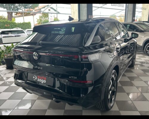 Volkswagen T-roc 2ª serie T-Roc 1.5 eTSI ACT 150 CV DSG R-Line - immagine 5