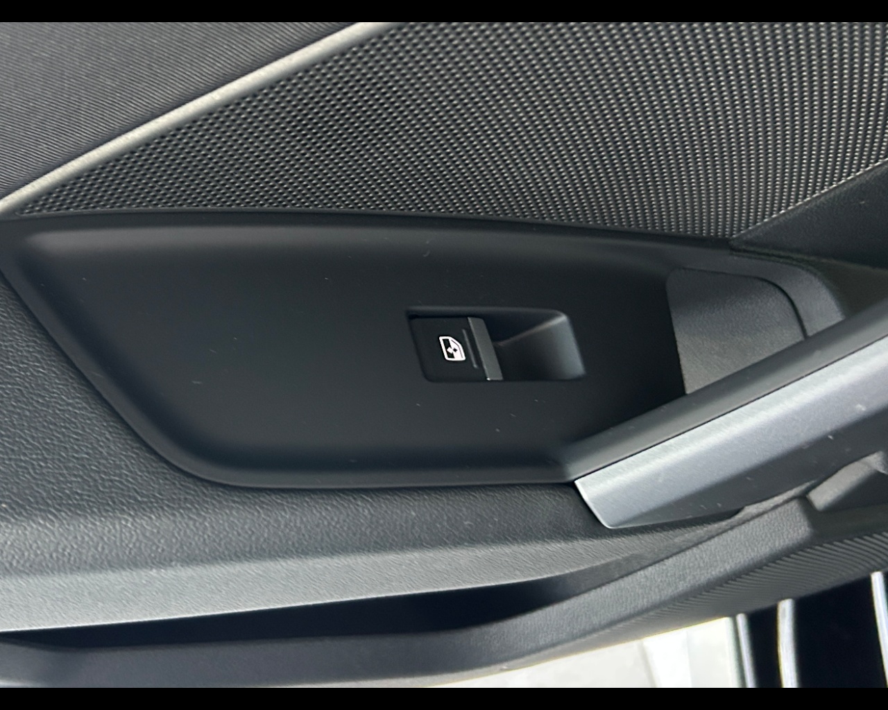 Audi A3 4ª serie A3 SPB 35 TFSI S tronic Business Advanced - immagine 27
