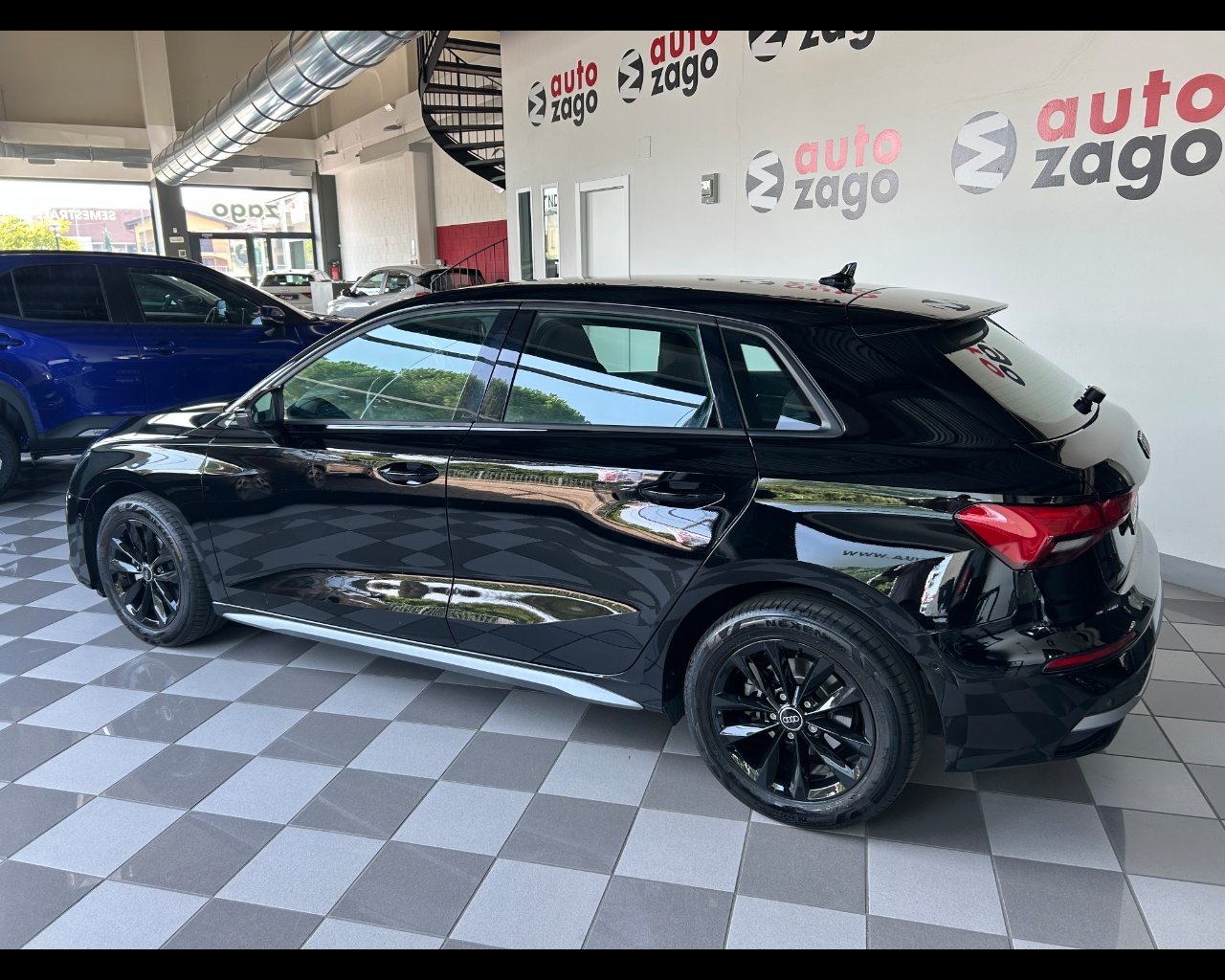 Audi A3 4ª serie A3 SPB 35 TFSI S tronic Business Advanced - immagine 3