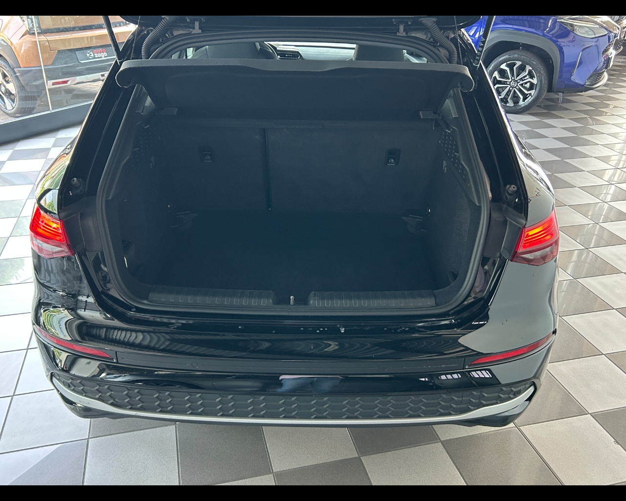Audi A3 4ª serie A3 SPB 35 TFSI S tronic Business Advanced - immagine 39