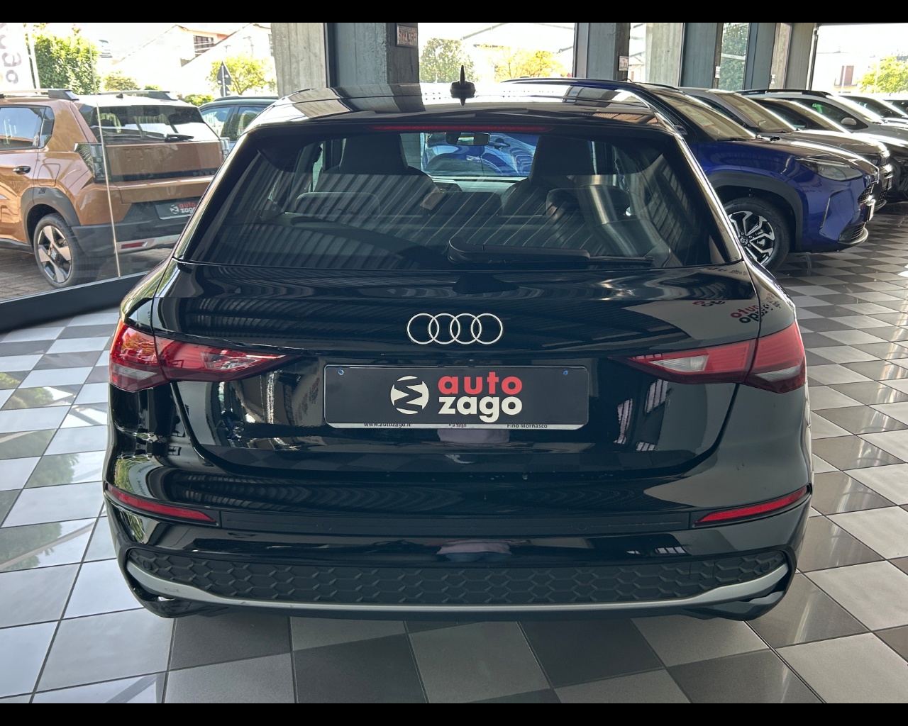 Audi A3 4ª serie A3 SPB 35 TFSI S tronic Business Advanced - immagine 5