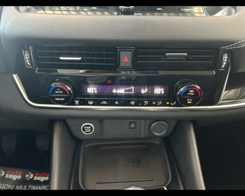Nissan Qashqai 3ª serie Qashqai MHEV 140 CV N-Connecta - immagine 43